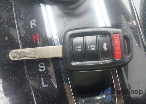 2016 Honda Accord Lx z USA, uszkodzony, nr VIN 1HGCR2F30GA144895